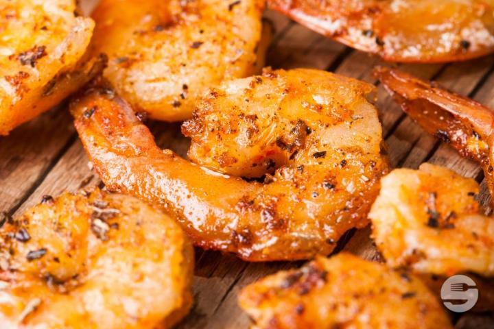 Peeled Jumbo Shrimps in Curry Sauce - Restaurant de La Patinoire