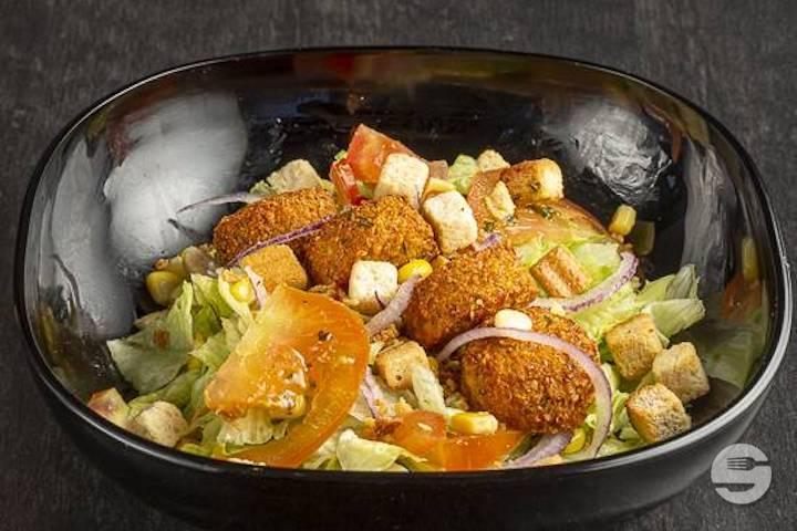 Falafel Salad - Nomad Food