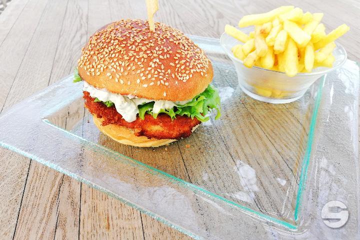 Burger de poulet - Restaurant de la Croix Blanche