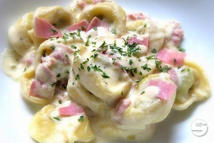 Tortellini Crème et Jambon - Le Cercle National