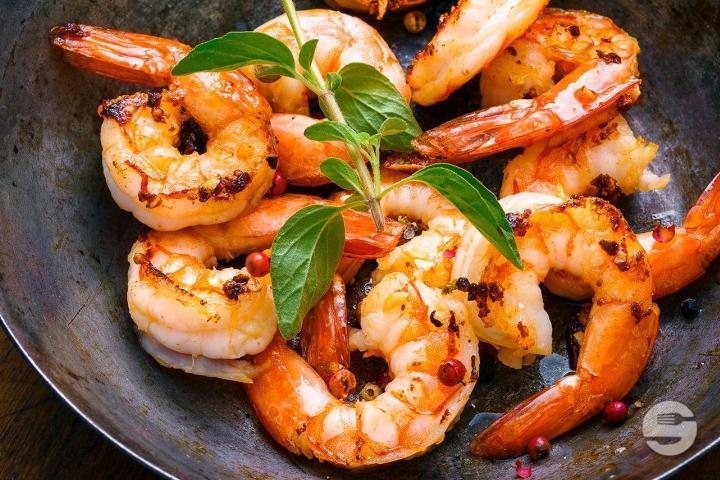 Gambas Flambées à l'orange - Hotel de Commune