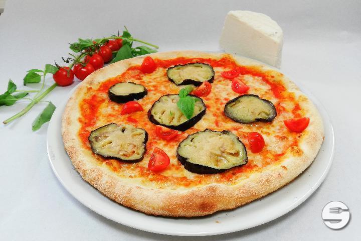 Pizza Végétarienne - Hotel de Commune