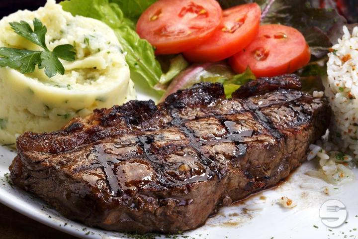 Steak de Cheval - Hotel de Commune