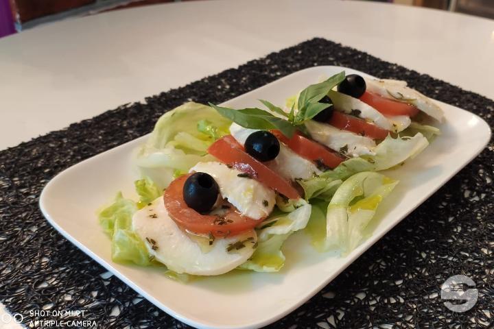 Caprese Salad - Allo Pizza San Sergio