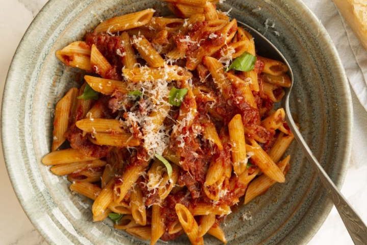 Penne all'Amatriciana - Allo Pizza San Sergio