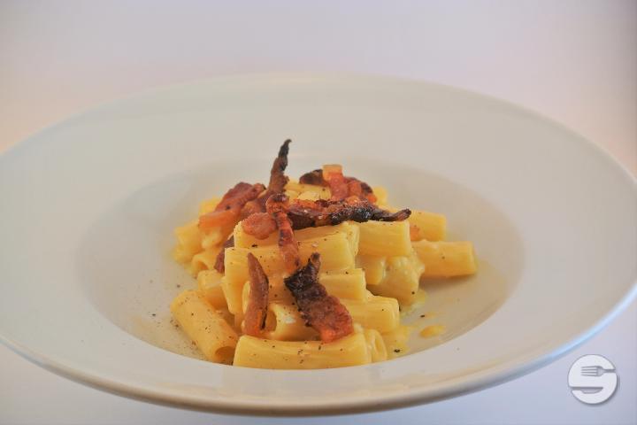 Rigatoni Alla Carbonara - Vicolo39