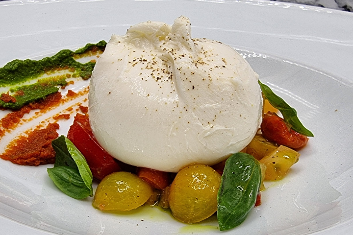 Burrata di Ginevra, Pomodori & Fichi - Vicolo39