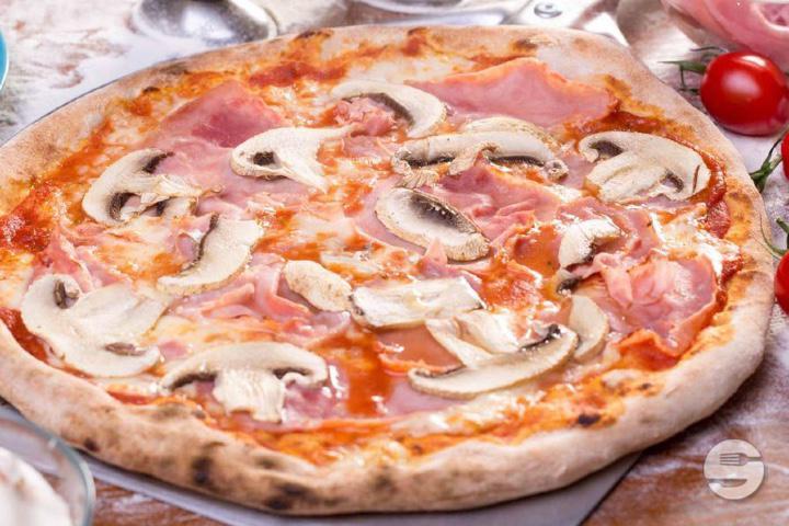 Proscuitto e Funghi - Le Crystal