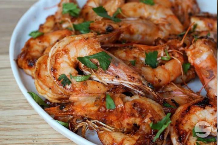 Black Tiger Gambas a l'ail - Le Crystal