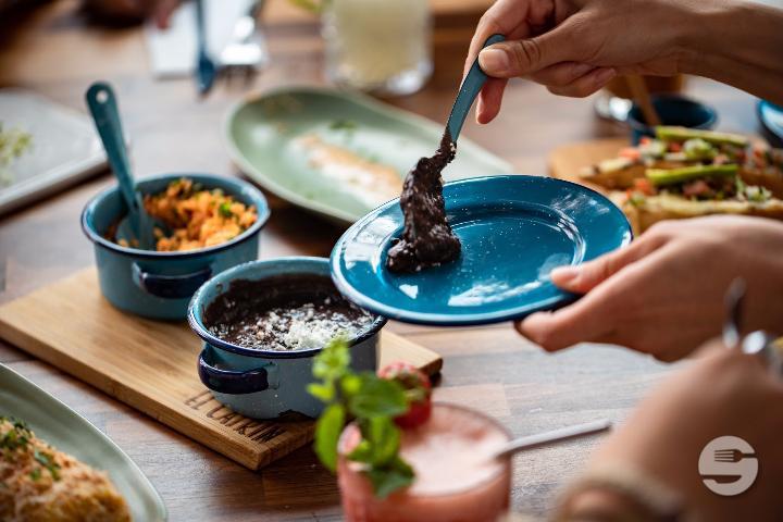 Purée de Haricots Noirs - El Catrín