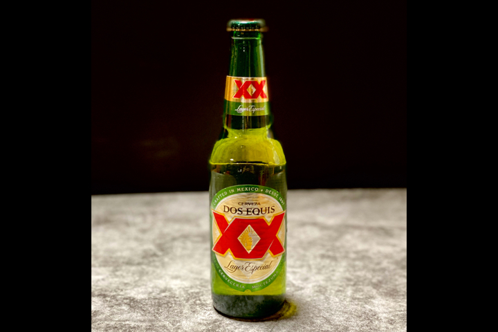Dos Equis Lager - El Catrín