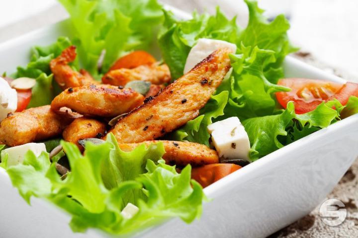 Tandoori Chicken Salad - Bombay Delice
