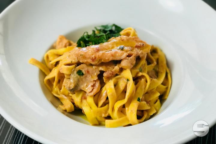 Tagliatelle with smoked salmon - La Braceria - Dai 3 Fratellei Scalea