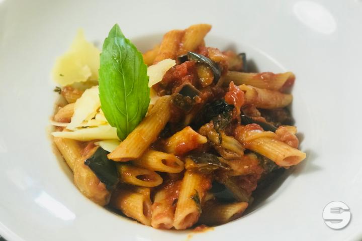 Penne alla siciliana - La Braceria - Dai 3 Fratellei Scalea
