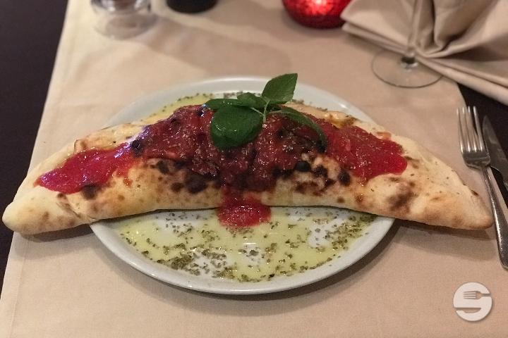 Calzone - La Braceria - Dai 3 Fratellei Scalea