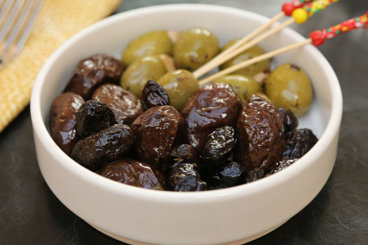 mix of greek olives - Restaurant Ammos