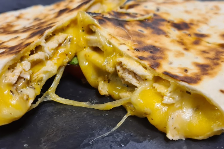 Quesadilla Poulet - Luncheonette