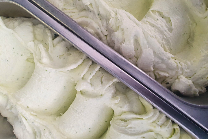Ananas Basilic - Gelato Mania