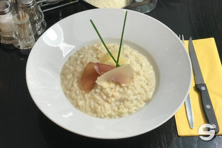 Risotto Lombardia con porcini, pomdorini e rucola ( VEGI ) - Positano