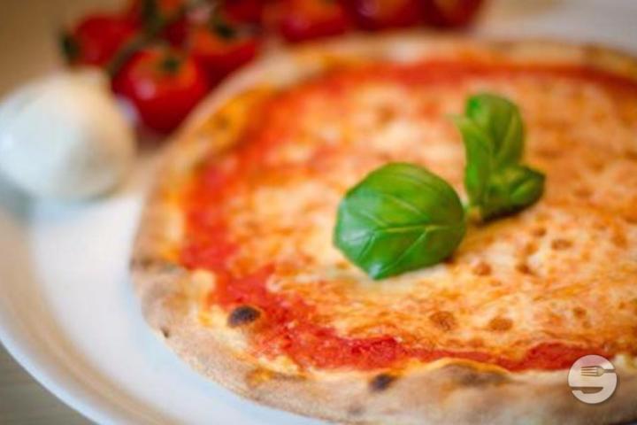 Pizza Marguerita - Da Peppe Pizza