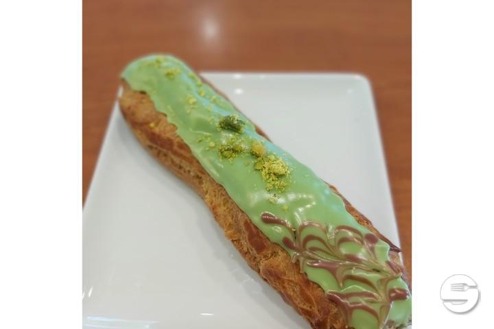 Eclair à la pistache - Tea Room de Cressy