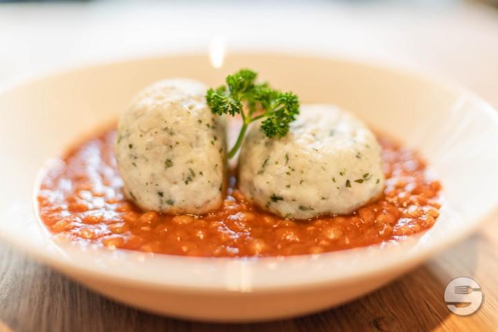 Knödl with Tomato Lentil Sauce - Knödl