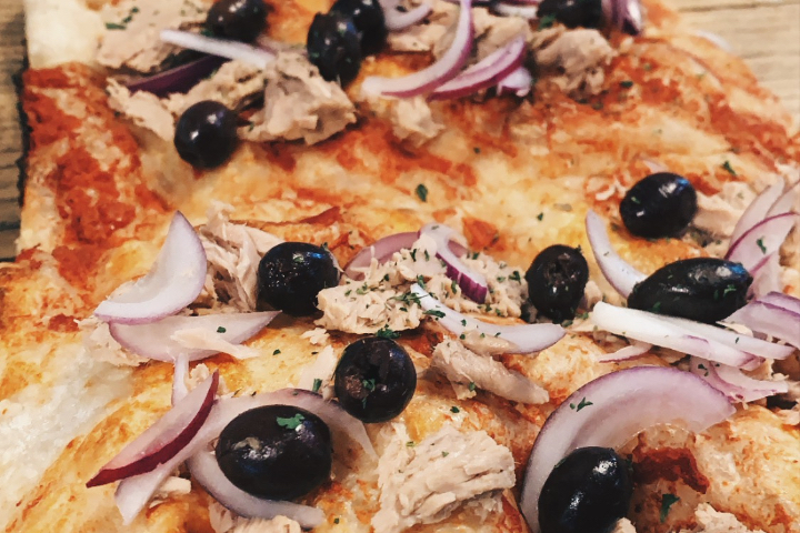 Tonno olive e cipolla - Ritù Pizza Al Taglio