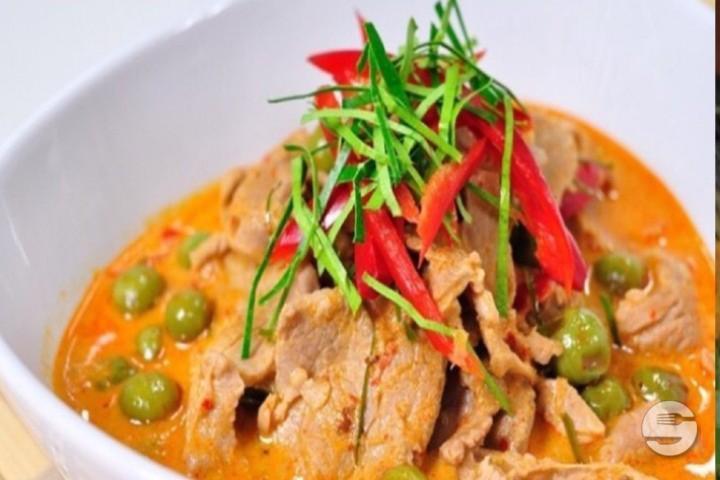 420. Gaeng Panaeng - Ploy Thai