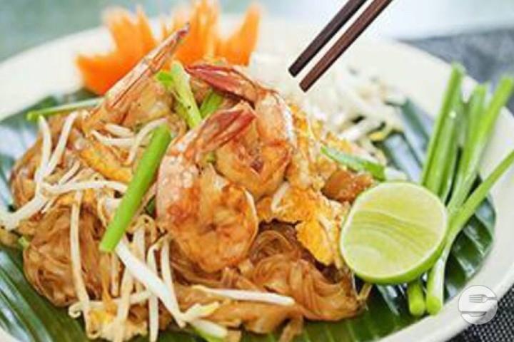 500. Pad Thai - Ploy Thai