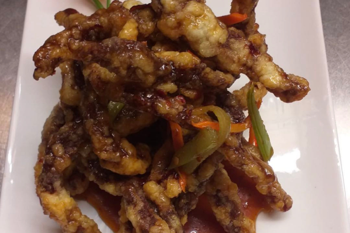 Boeuf croustillant - Piments Rouge