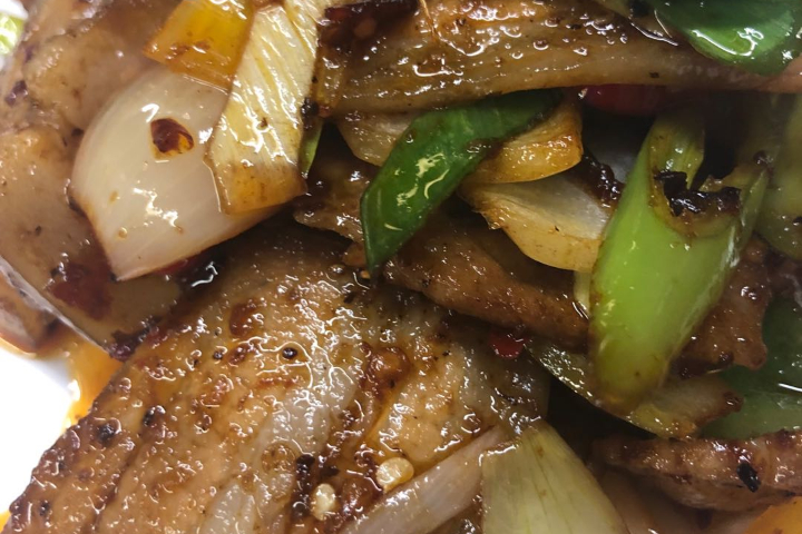 Porc saute piquant - Piments Rouge
