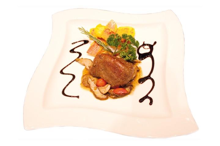 Filetto di Manzo ai Porcini - Ristorante Pizzeria Del Gusto - Bern