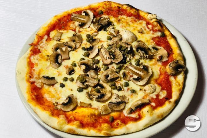 Pizza al Funghi - Ristorante Pizzeria Del Gusto - Bern