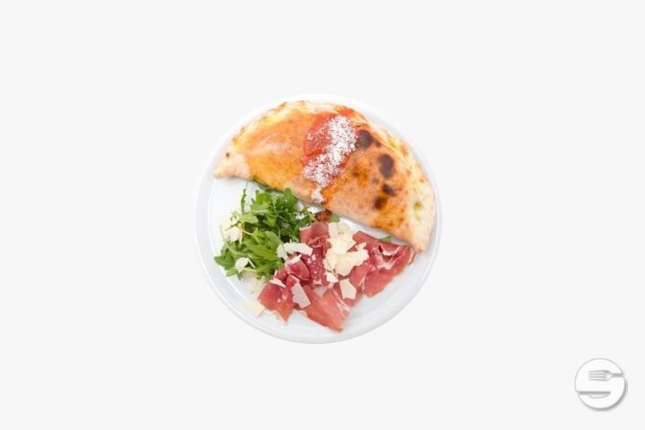 Calzone Farcito - Ristorante Pizzeria Del Gusto - Bern