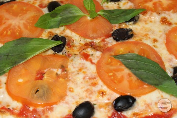 Lorina - Jet Pizza Montreux