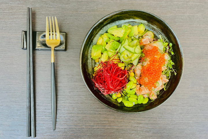 Salmon Bowl - HATO - fine asian cuisine lunch