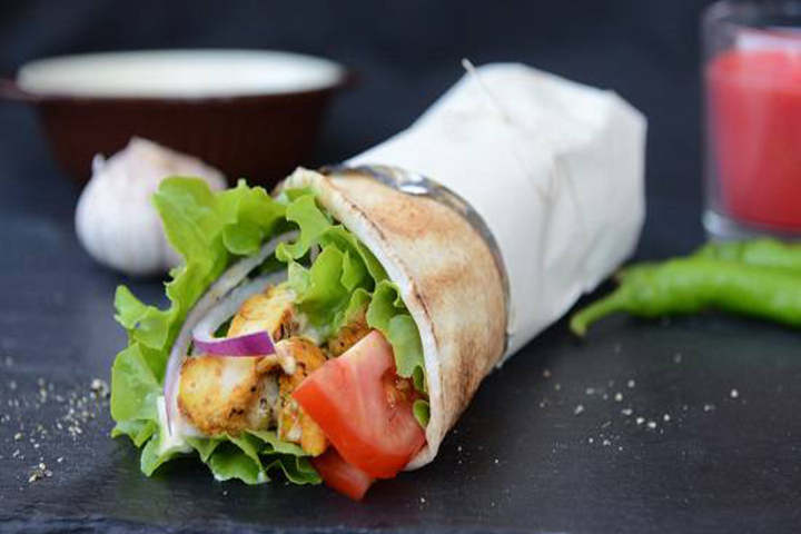 Shish Taouk Sandwich - Street Beirut