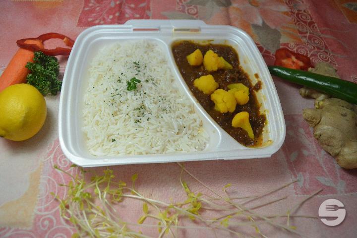 Gobi Tarka - Indian Thali