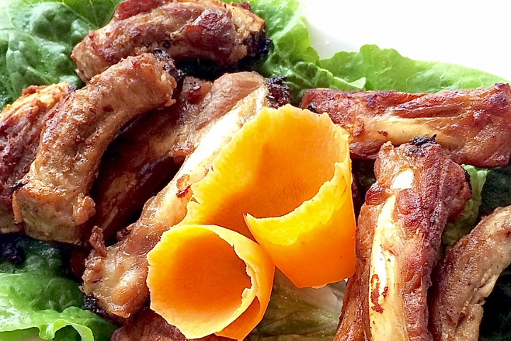 Tsiptrak - Brustspitz, CH Schweinefleisch frittiert - Shangrila Tibet Restaurant