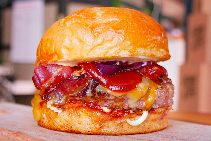Dalton BBQ 🍔+🍟/🥗 - La Manufacture Gundeli