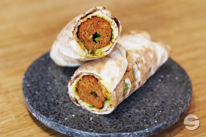 Roll d’agneau seekh kebab, chutney menthe-coriandre - INDA-BAR