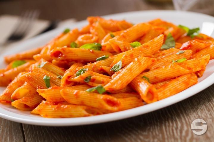 Penne all'Arrabbiata - Bistro Valentino