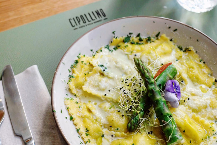 Ravioli Ricotta & Asparagi - Cipollino