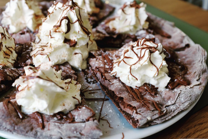 Pizza Choco Grande, Nutella & Chantilly - Cipollino