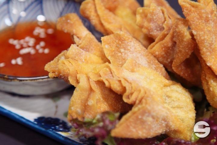 Gebackene Ravioli mit Crevetten - China Restaurant Lily