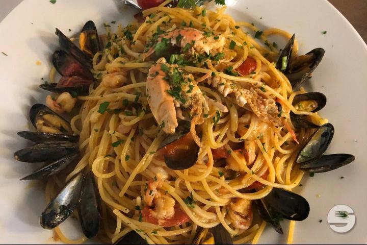 Spaghetti Fruits de Mer - Chez Ross