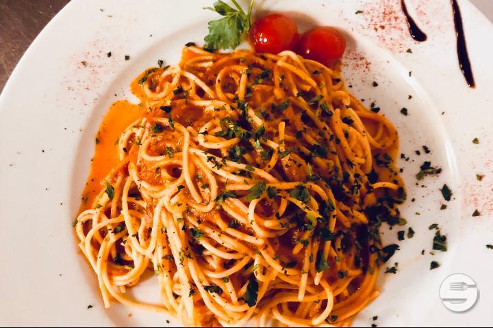 Spaghetti Napoli - Chez Ross