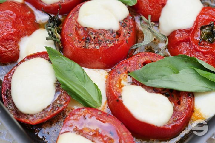 Salade tomate-mozzarella - Le Puck