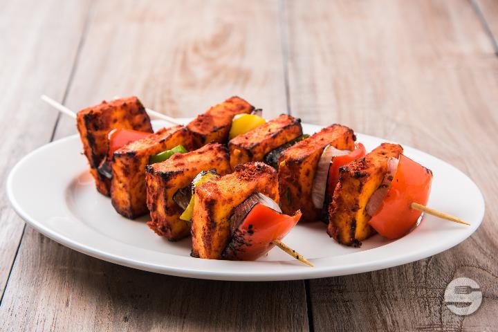 Paneer Tikka - Moksha Resto Lounge Indien