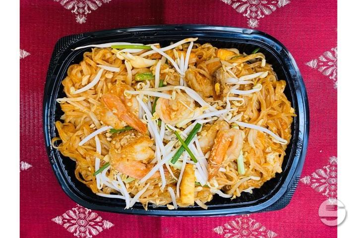 Phad Thai - Piman Thai